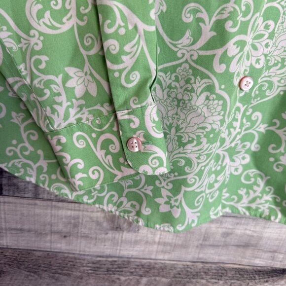 Foxcroft Non Iron Blouse Top Women 6 Green Paisley Button Up Shaped Fit Cotton - Picture 6 of 8